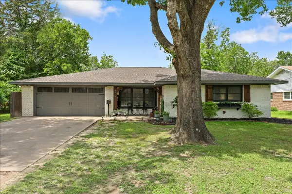 1904 W 4th Avenue, Corsicana, TX 75110