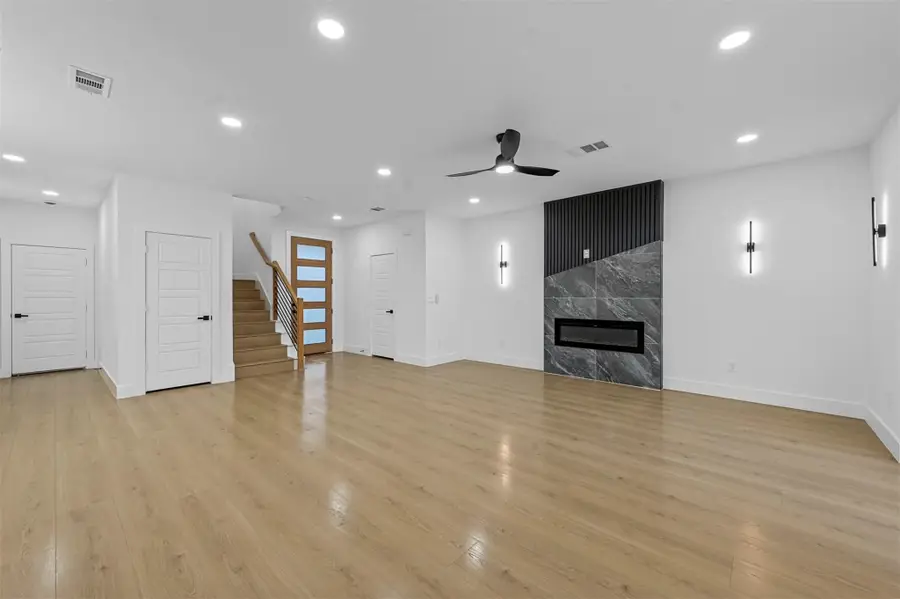 2630 Marburg Street, Dallas, TX 75215 - #3