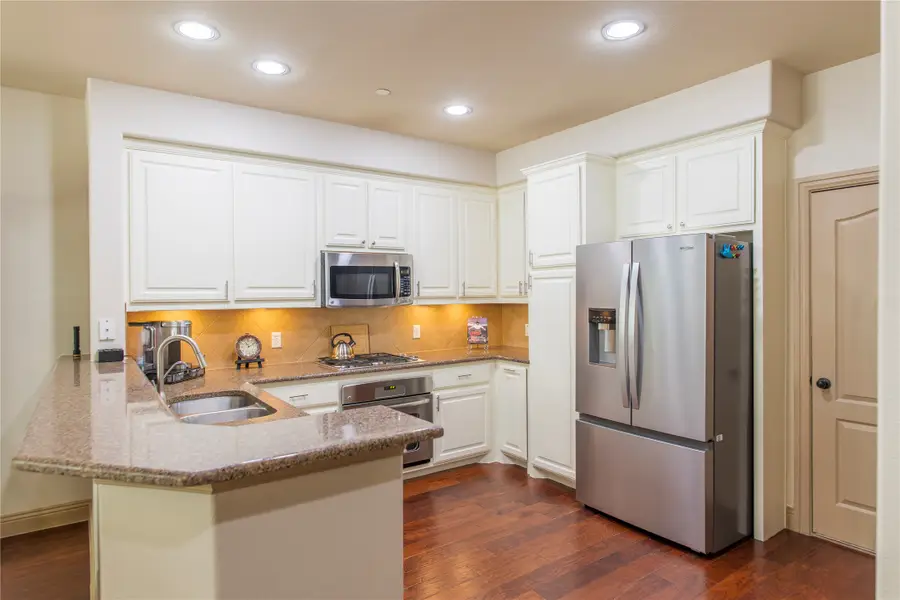 4237 Riverview Dr. Drive, Carrollton, TX 75010 - #3