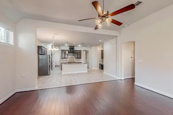 6723 Capistrano Street, Irving, TX 75039