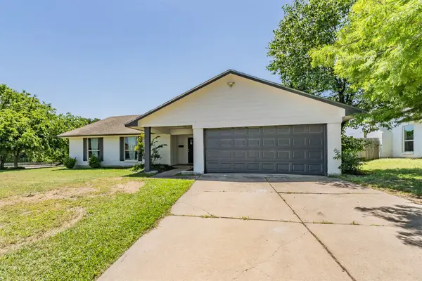 2034 Cedarwood Drive, Carrollton, TX 75007