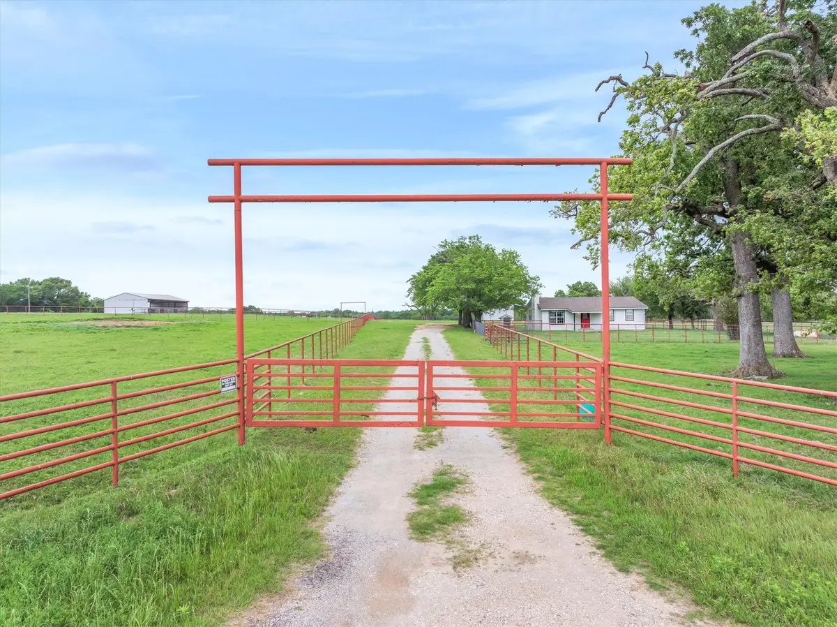 10266 County Road 1200, Athens, TX 75751 - #1