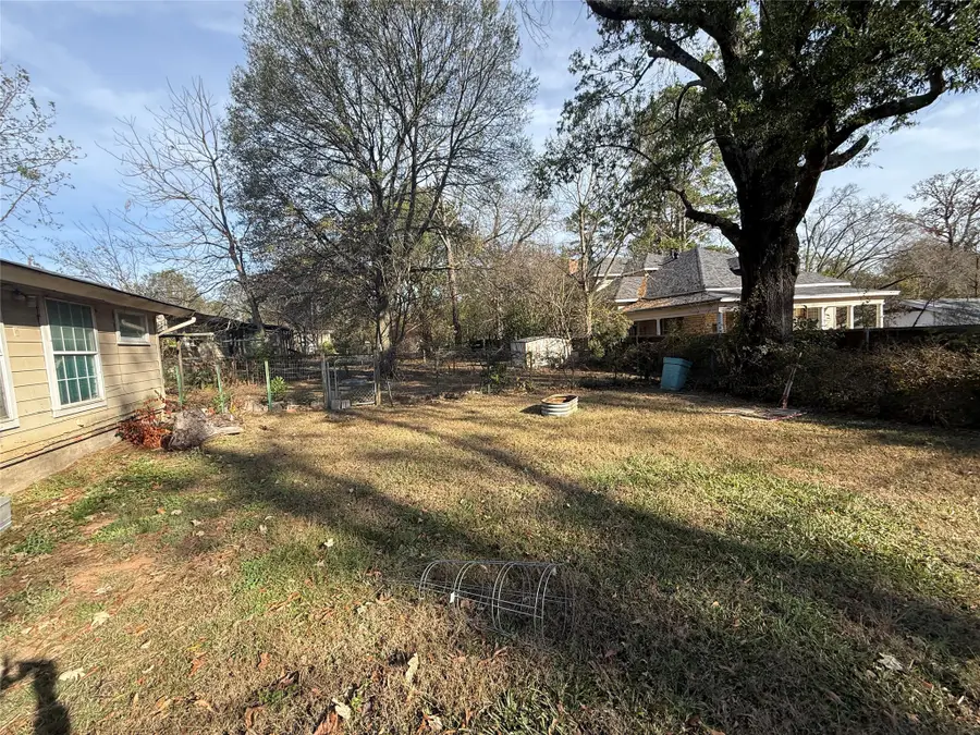 693 SE 25th Street, Paris, TX 75460 - #3