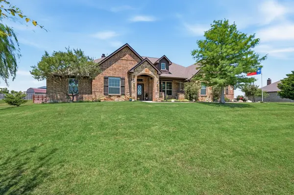140 Heather Lane, Decatur, TX 76234