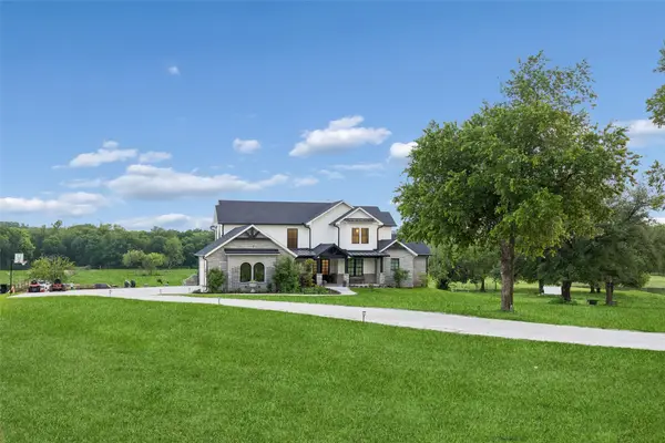 3937 Silver Creek Road, Fort Worth, TX 76108