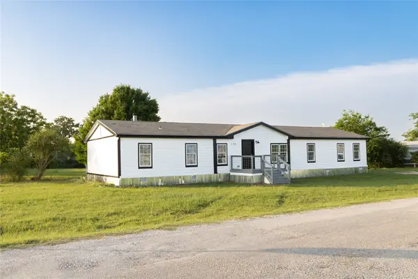 135 Paint Court, Stephenville, TX 76401