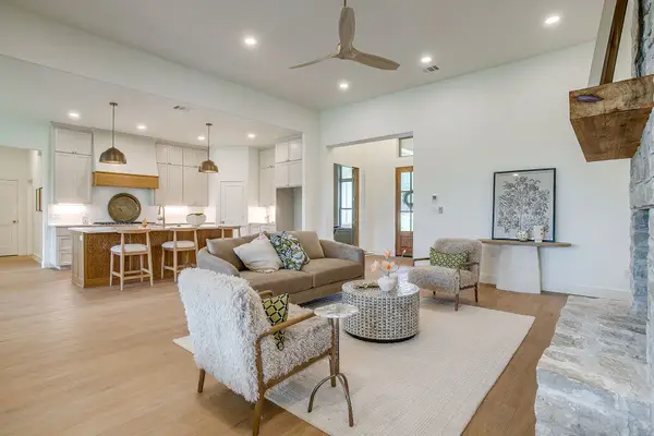 9500 County Road 528, Burleson, TX 76028