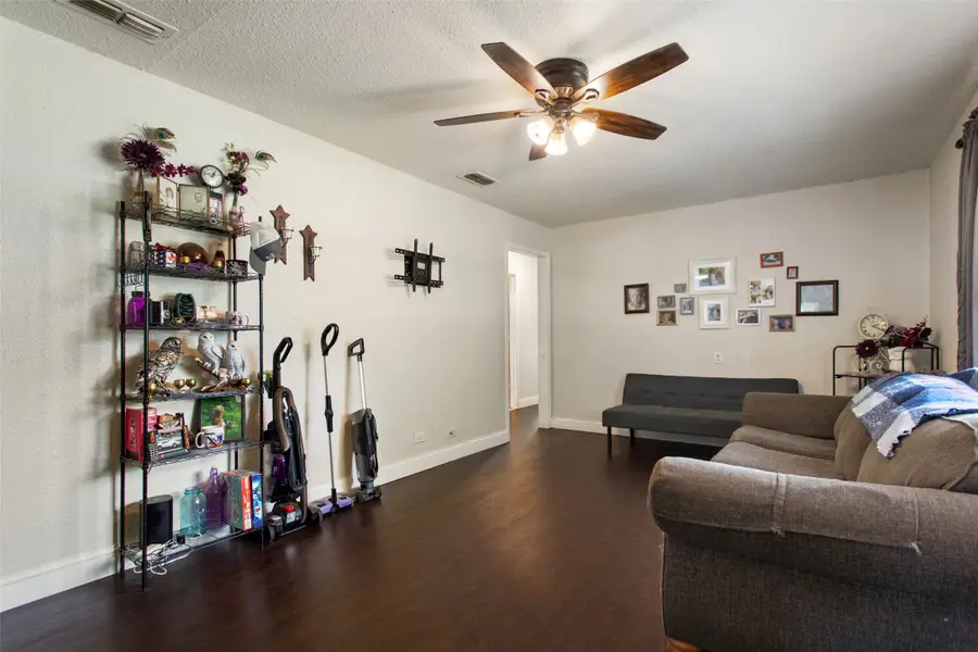 245 Parkins Street, Sulphur Springs, TX 75482 - #3