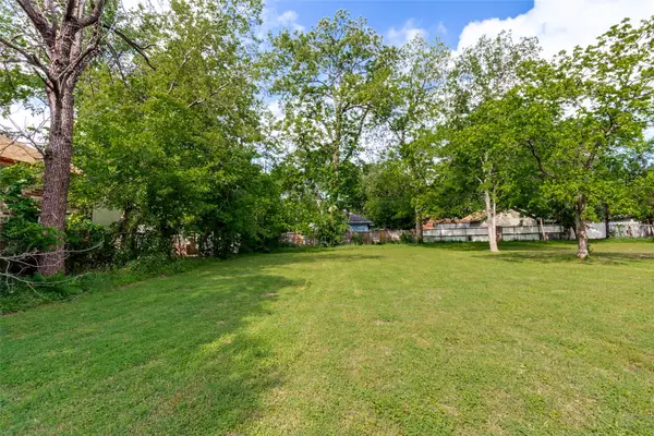 622 Parkview Avenue, Dallas, TX 75223