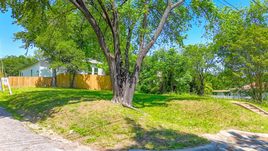 209 Landis Street, Dallas, TX 75203 - #2