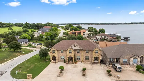 5250 Country Club Drive #Q, Granbury, TX 76049