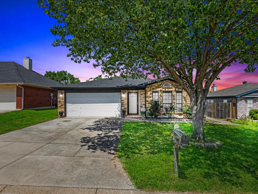 10208 Maria Drive, Fort Worth, TX 76108 - #2