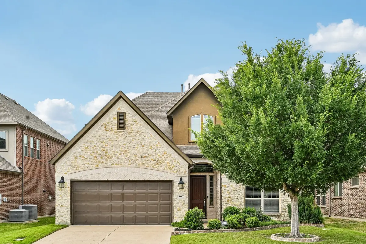 307 Ridgewood Drive, Lewisville, TX 75067 - #1