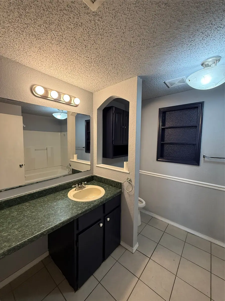 4812 Barbara Road, River Oaks, TX 76114 - #3