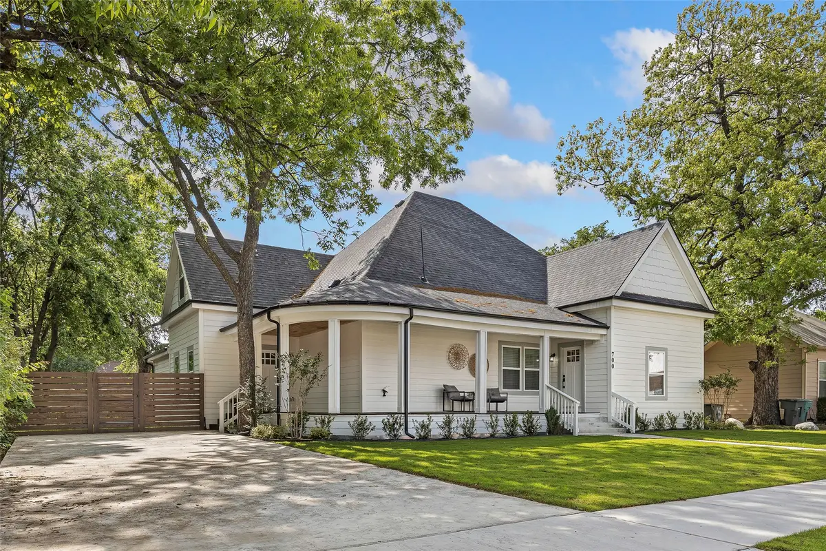 700 S Crockett Street, Sherman, TX 75090 - #1