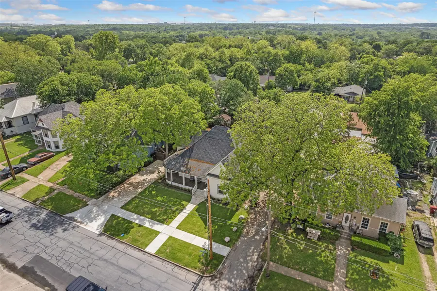 700 S Crockett Street, Sherman, TX 75090 - #3