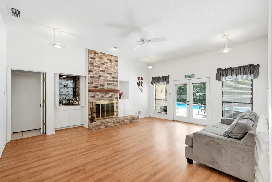 2401 Oak Shadow Court, Arlington, TX 76017 - #3