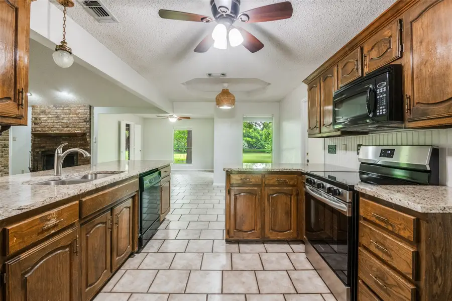 3470 Oak Tree Lane, Midlothian, TX 76065 - #3