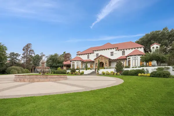 1900 Shady Oaks Drive, Southlake, TX 76092