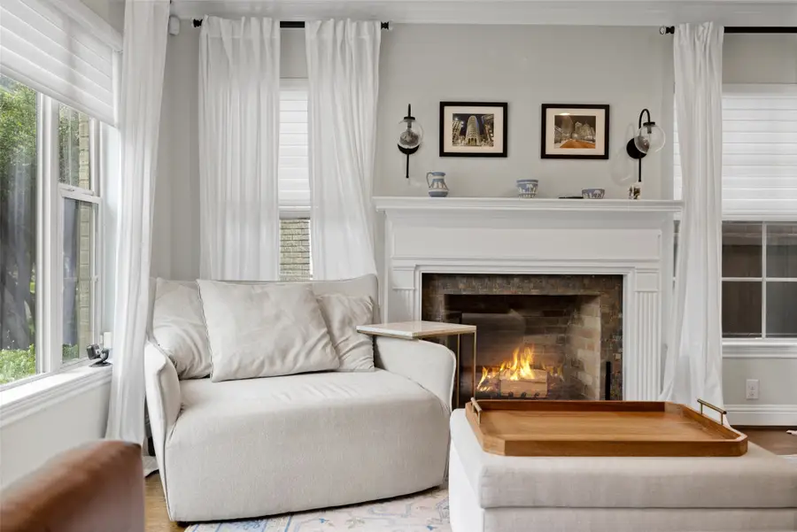 5947 Mercedes Avenue, Dallas, TX 75206 - #2