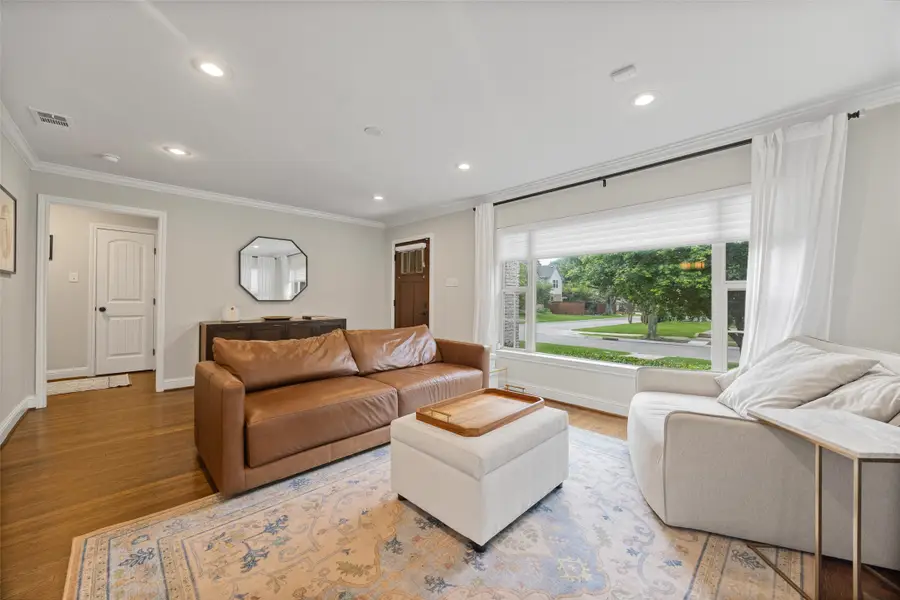 5947 Mercedes Avenue, Dallas, TX 75206 - #3