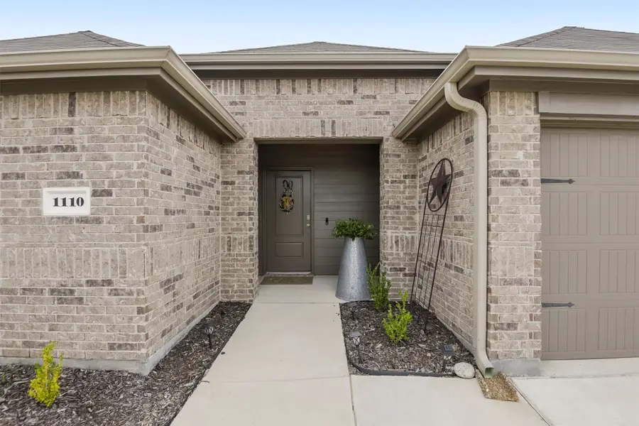 1110 Baldwin Lane, Ennis, TX 75119 - #3