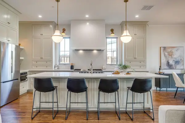 2947 Kosse Court, Grapevine, TX 76051