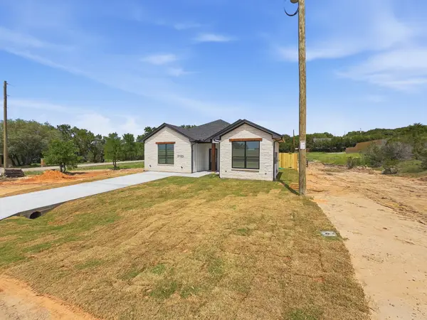 3103 Neches River Trail, Granbury, TX 76048
