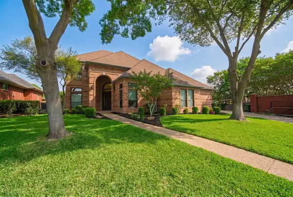 2605 Mandy Way, Arlington, TX 76017