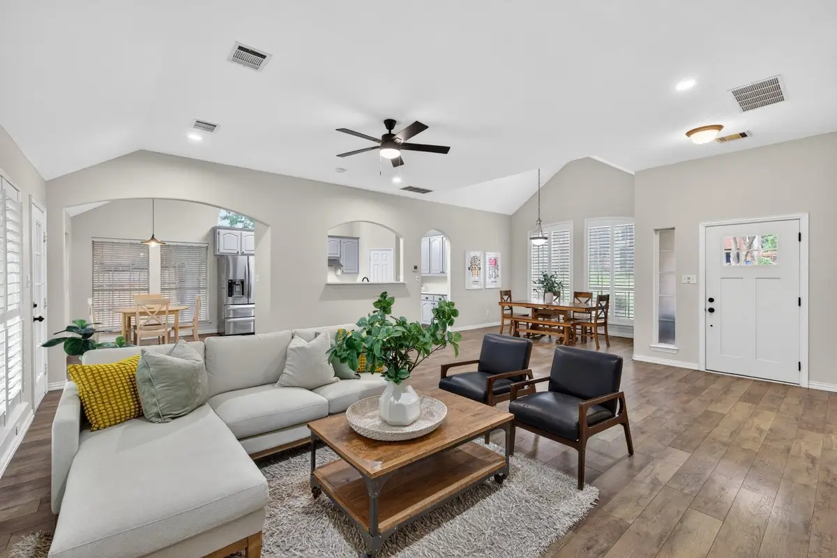 4239 Hearthside Drive, Grapevine, TX 76051 - #1