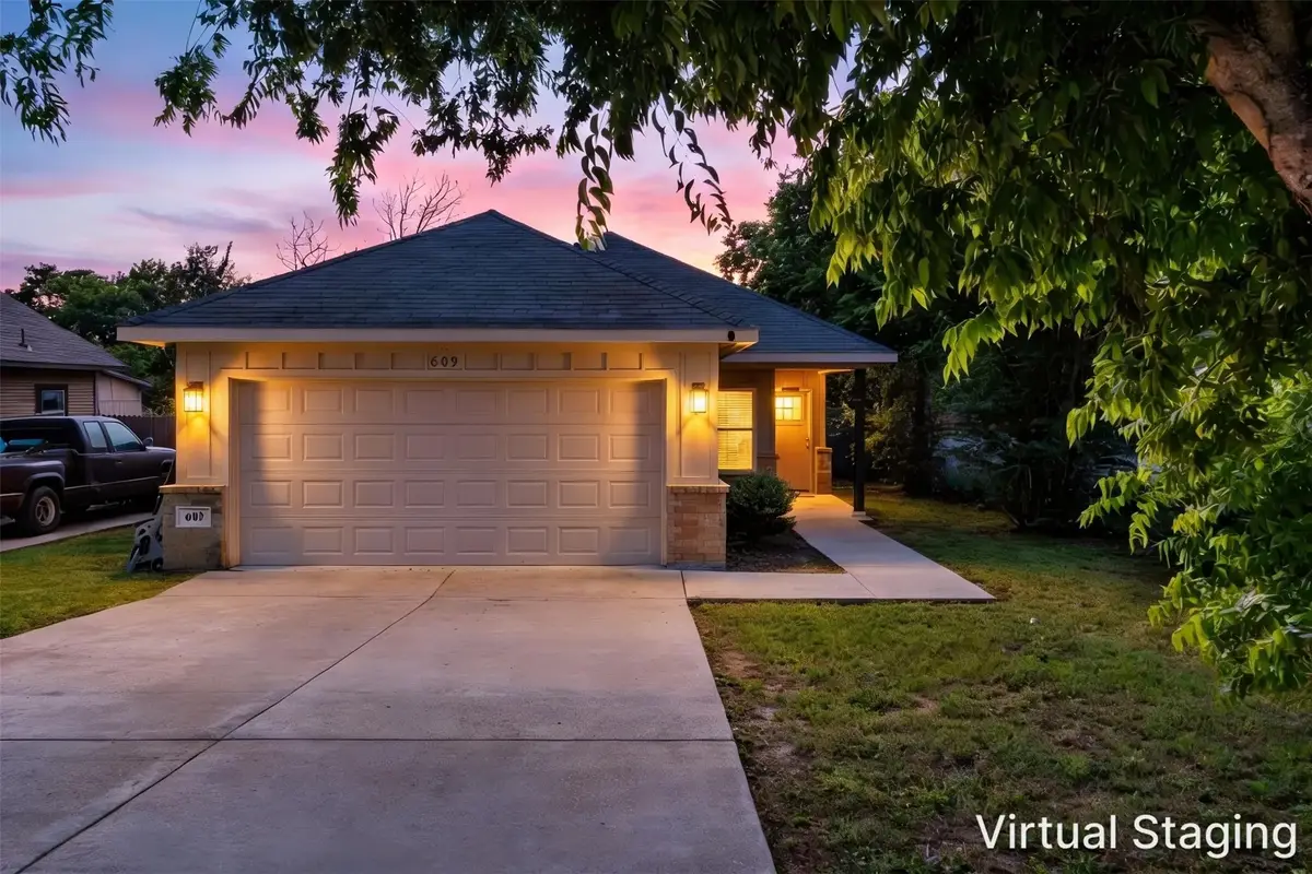 609 N Cummings Drive, Alvarado, TX 76009 - #1