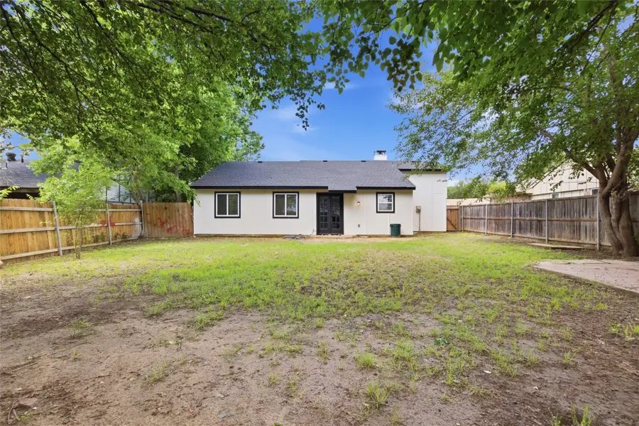 5644 Santa Fe Trail, Haltom City, TX 76148 - #2