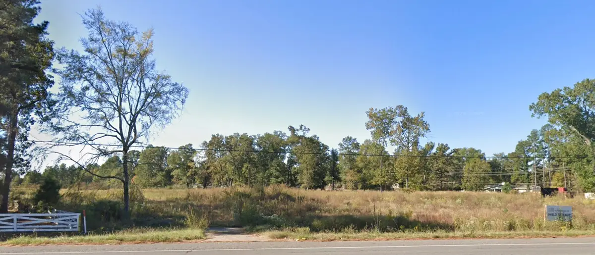 5221 N Market Street, Blanchard, LA 71107 - #1
