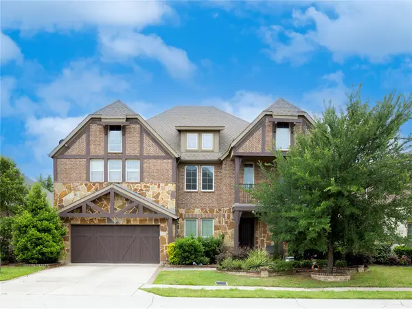2404 Fountain Drive, Irving, TX 75063