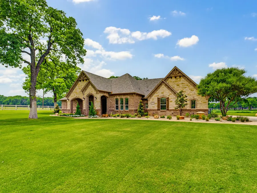 105 Las Brisas Drive, Decatur, TX 76234 - #2