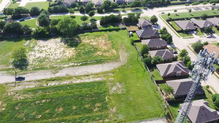 920 W White Street, Anna, TX 75409 - #2