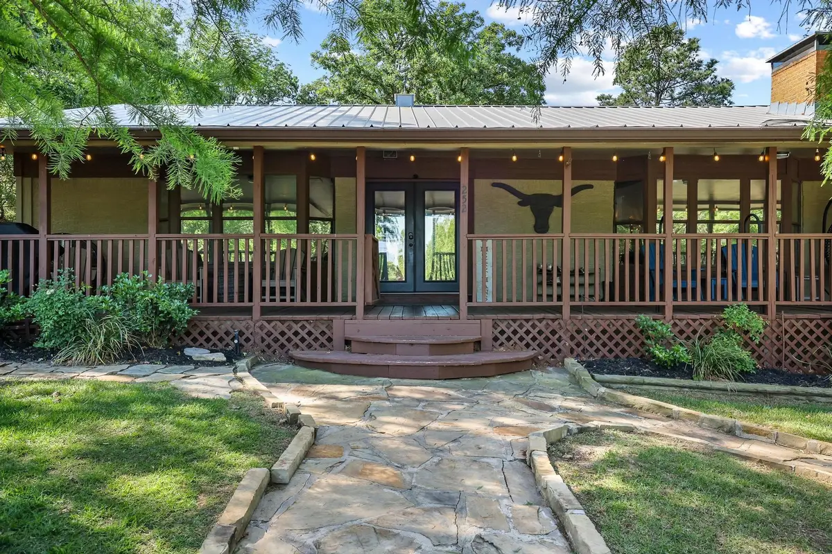 252 Hacienda Drive, Pottsboro, TX 75076 - #1