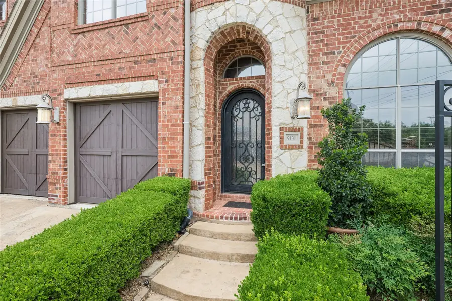 9131 Cochran Bluff Lane, Dallas, TX 75220 - #2