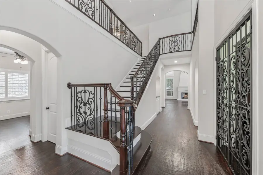 9131 Cochran Bluff Lane, Dallas, TX 75220 - #3