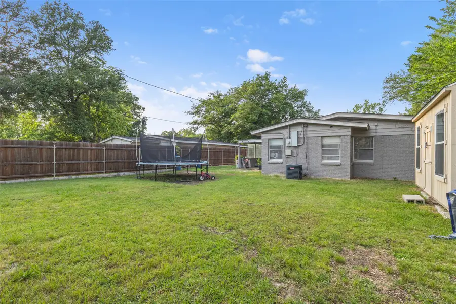 1602 Park Place, Irving, TX 75061 - #2
