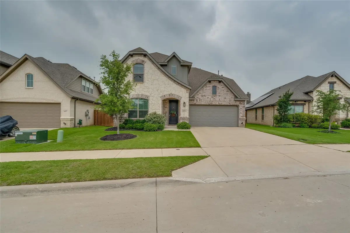 4621 Mill Falls Drive, Fort Worth, TX 76036 - #1