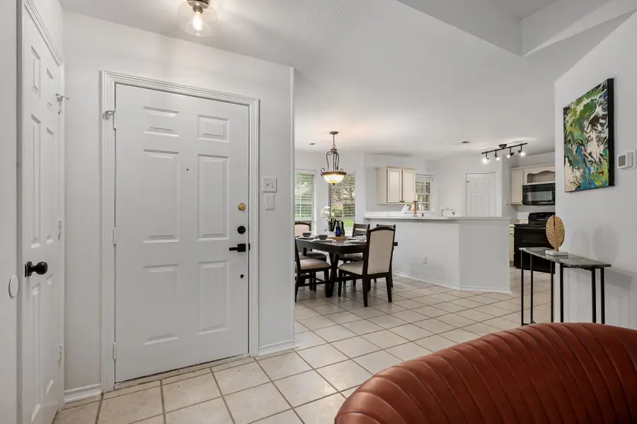 752 Monique, Cedar Hill, TX 75104 - #3