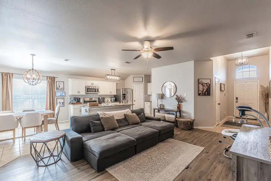 405 Calder Lane, Ponder, TX 76259 - #3