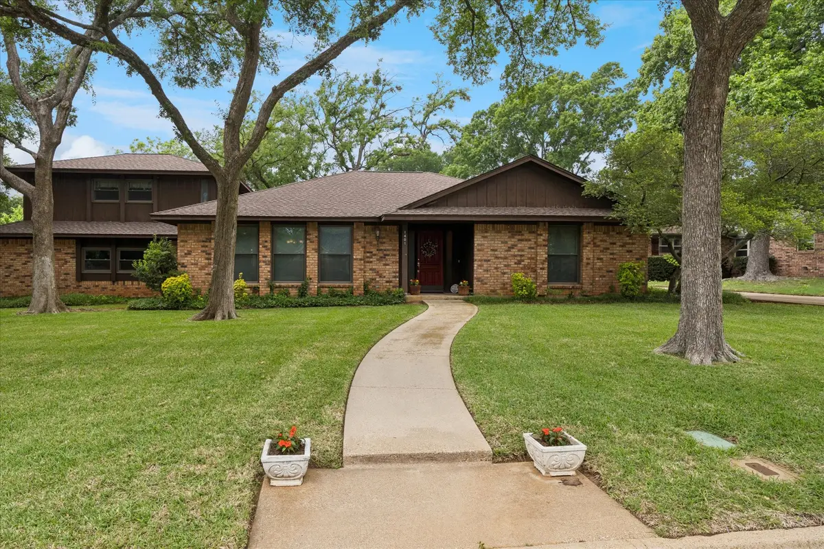 1401 Clover Hill Road, Mansfield, TX 76063 - #1