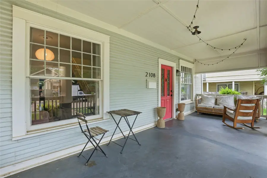 2108 Washington Avenue, Fort Worth, TX 76110 - #3