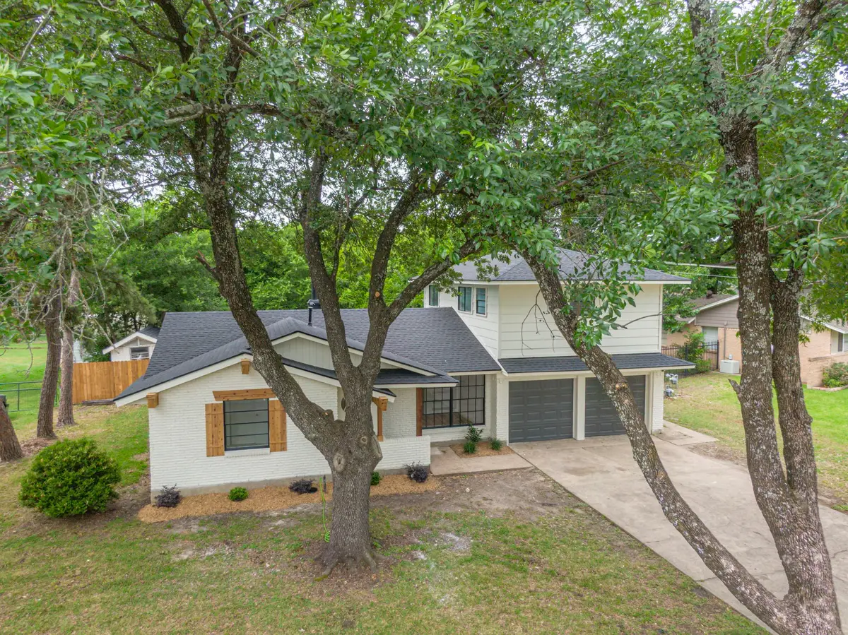 2509 Woodlawn Drive, Ennis, TX 75119 - #1