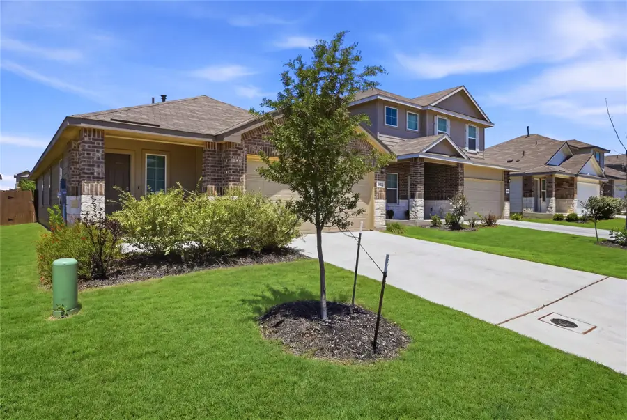 4523 Bontebok, Converse, TX 78109 - #3