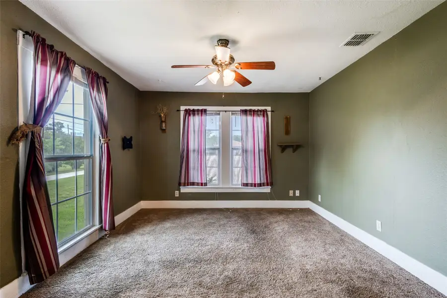 205 W Main Street, Gunter, TX 75058 - #3