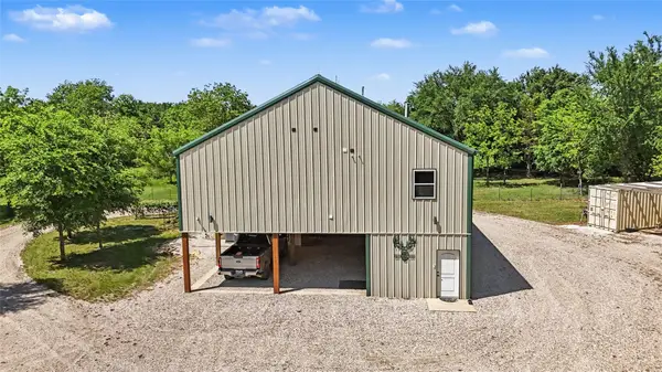 9439 County Road 103, Whitesboro, TX 76273