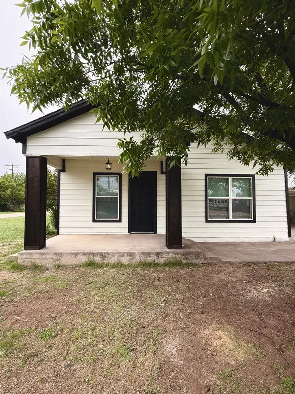 610 5th Street, Hawley, TX 79525